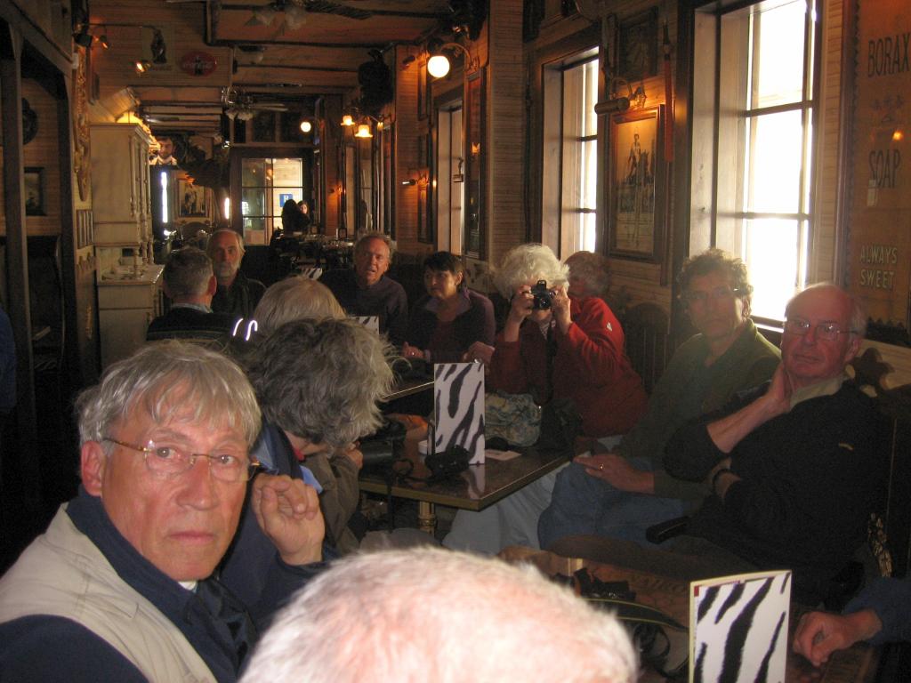 Pierre, Mieke, Bert, Kees, Aat, Tonie, Ans, Cor en Wouter